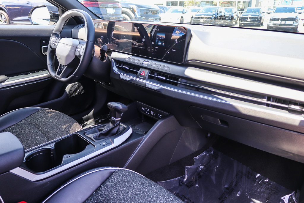 Used 2025 Kia K4 GT-Line FWD image 14