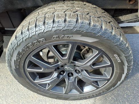 Certified 2022 Chevrolet Silverado 1500 LTZ w/ LTZ Premium Package image 9