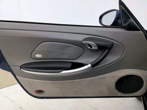 Used 2001 Porsche Boxster S RWD image 20