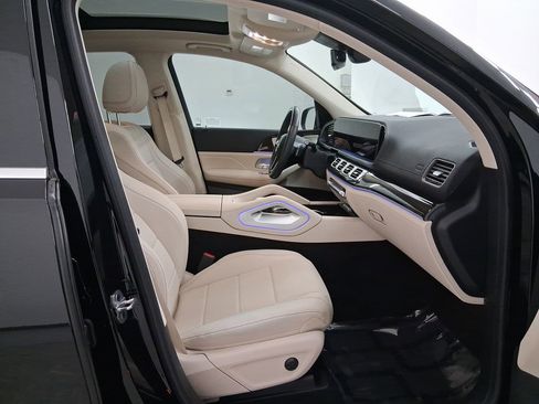 Used 2024 Mercedes-Benz GLE 450e 4MATIC image 37