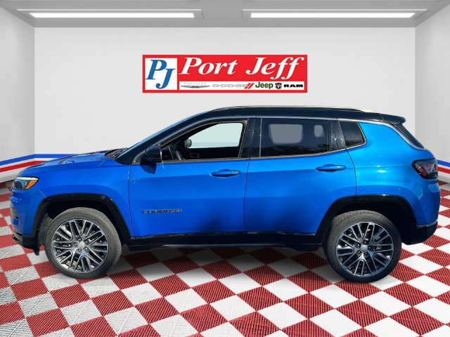 Certified 2023 Jeep Compass Limited w/ Elite Group AWD/4WD image 6