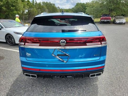 Used 2025 Volkswagen Atlas Cross Sport SEL Premium R-Line image 11