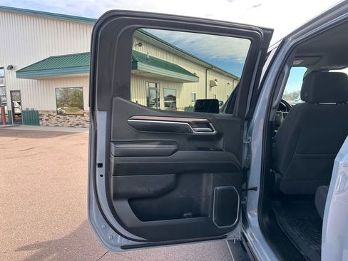 Used 2024 Chevrolet Silverado 1500 RST image 21