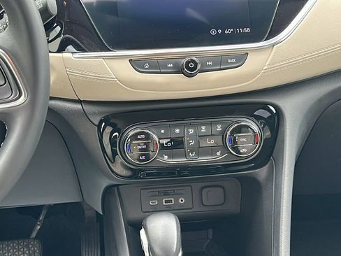 Used 2022 Buick Encore GX Essence w/ Advanced Technology Package image 20