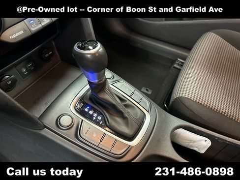 Used 2019 Hyundai Kona SEL AWD/4WD image 24