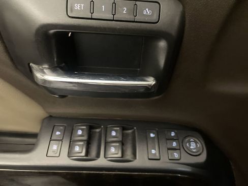 Used 2016 GMC Sierra 1500 Denali AWD/4WD image 16