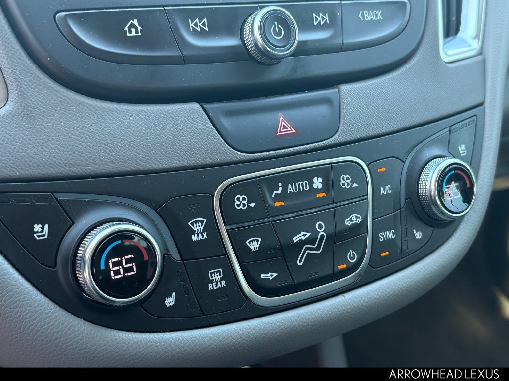 Used 2016 Chevrolet Malibu Premier w/ Driver Confidence Package II FWD image 28