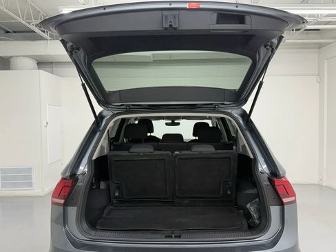Used 2023 Volkswagen Tiguan S image 38