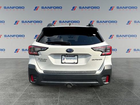 Used 2020 Subaru Outback Premium AWD/4WD image 4
