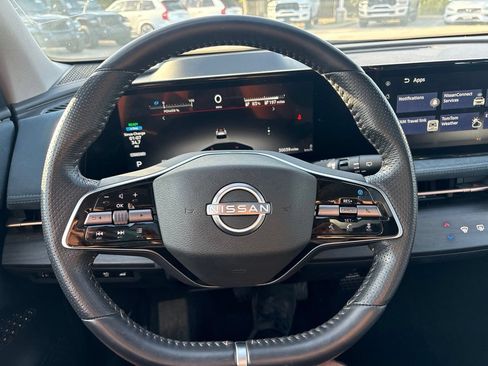 Used 2023 Nissan Ariya AWD/4WD image 27