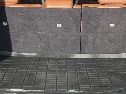 Used 2020 Jeep Grand Cherokee Overland image 24