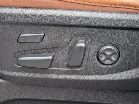 Certified 2024 Kia Telluride SX X-Line AWD/4WD image 18