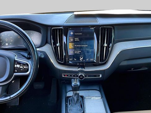 Used 2019 Volvo XC60 T5 Inscription w/ Protection Package Premier FWD image 6