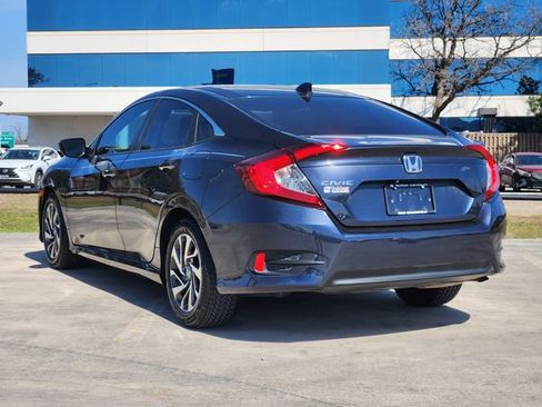 Used 2018 Honda Civic EX image 5