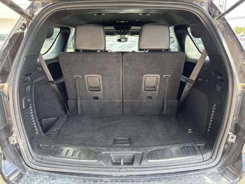 Used 2025 Dodge Durango GT AWD/4WD image 9