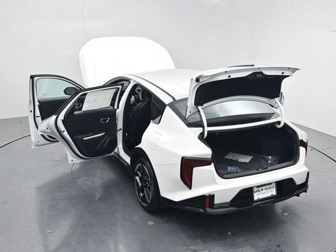New 2026 Kia K4 GT-Line image 51