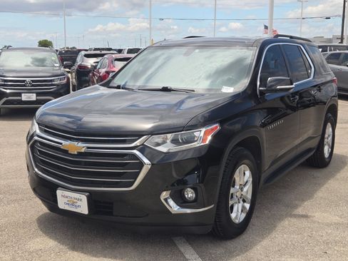 Used 2019 Chevrolet Traverse LT FWD image 7