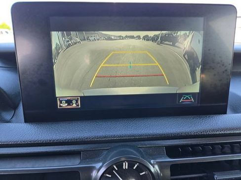 Used 2023 Lexus IS 300 w/ Comfort Package RWD image 11