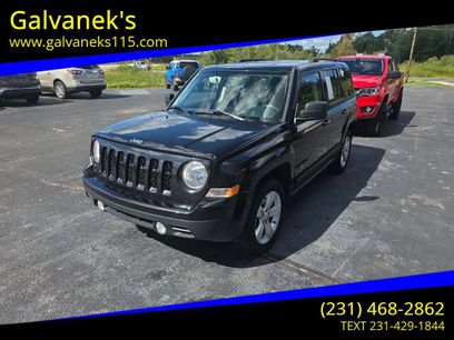 Used 2014 Jeep Patriot Latitude w/ Mopar Trailer Tow Group
