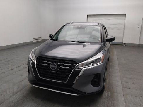 Used 2023 Nissan Kicks S FWD image 15