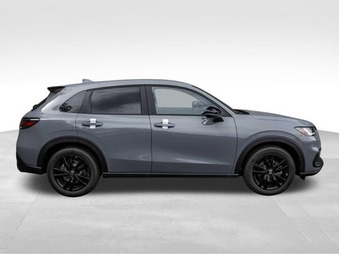 New 2027 Honda HR-V Sport image 3