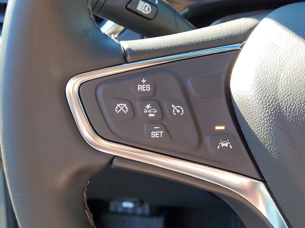Used 2024 Chevrolet Equinox LT FWD image 9