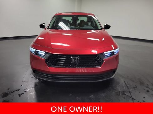 Used 2025 Honda Accord SE image 3