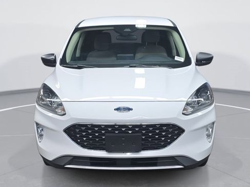 Used 2020 Ford Escape SE image 8