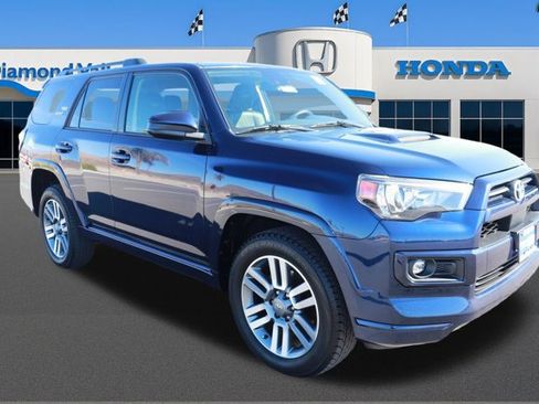 Used 2024 Toyota 4Runner TRD Sport image 1