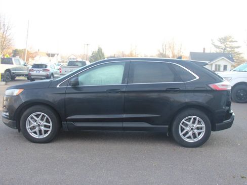Certified 2023 Ford Edge SEL AWD/4WD image 7