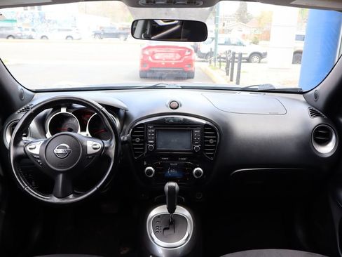 Used 2015 Nissan Juke SV w/ Technology Package AWD/4WD image 13