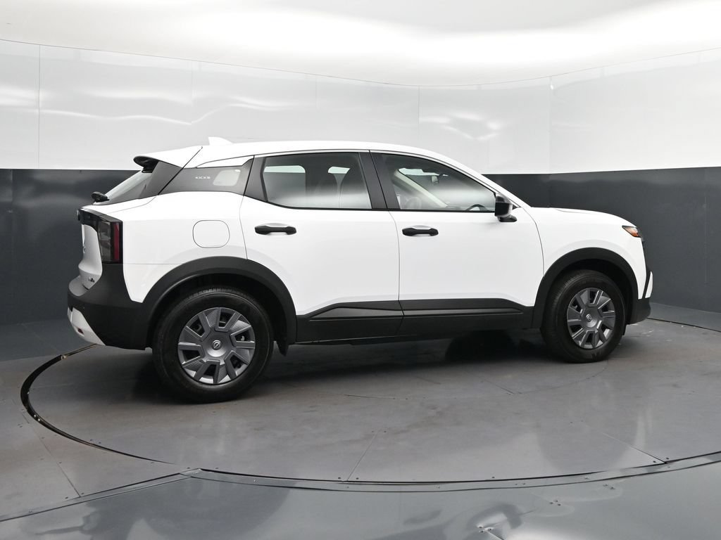 Used 2025 Nissan Kicks S AWD/4WD image 8