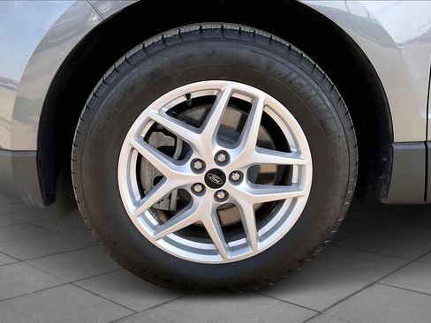 Used 2024 Ford Edge SEL image 10