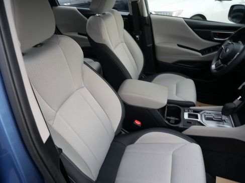 Used 2024 Subaru Forester image 29