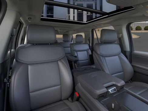 New 2026 Ford Expedition Max Active image 10