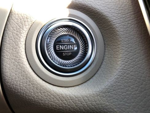 Used 2021 Mercedes-Benz C 300 4MATIC Sedan w/ Premium Package image 26