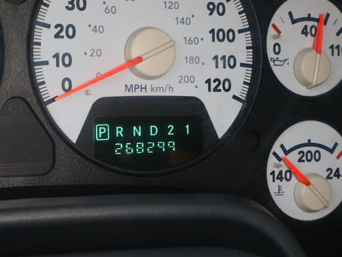 Used 2006 Dodge Ram 2500 Truck SLT w/ Quad Cab Big Horn Value Group image 3