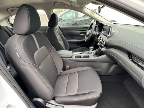 New 2025 Nissan Sentra SV w/ All-Weather Package image 15