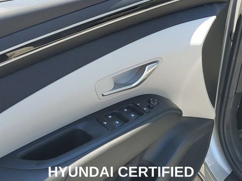 Certified 2023 Hyundai Tucson SEL w/ Convenience Package FWD image 9
