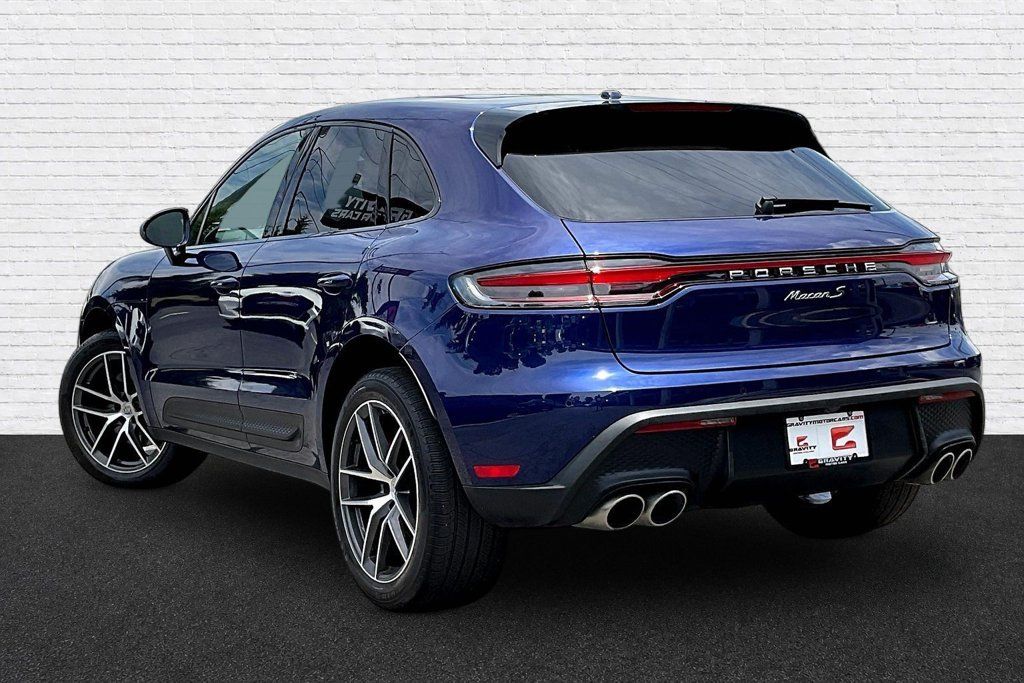 Used 2022 Porsche Macan S AWD/4WD image 4