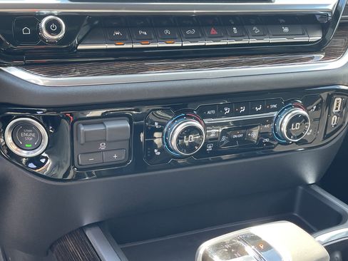 New 2026 GMC Sierra 1500 Elevation w/ Elevation Premium Package image 23