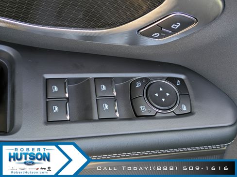 New 2025 Ford Expedition Platinum w/ Stealth Performance Package image 20