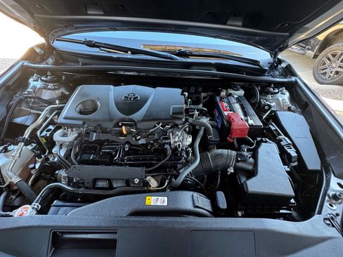Used 2022 Toyota Camry XLE image 30