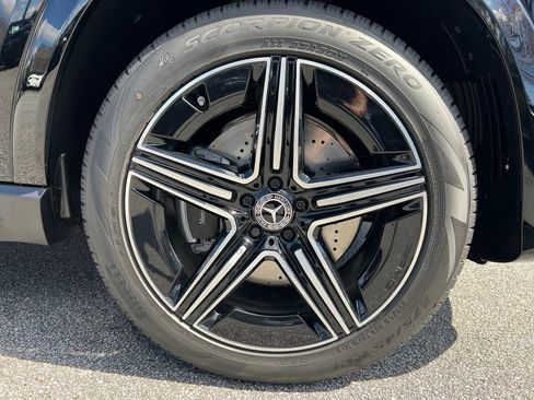 New 2026 Mercedes-Benz GLE 450 4MATIC image 13