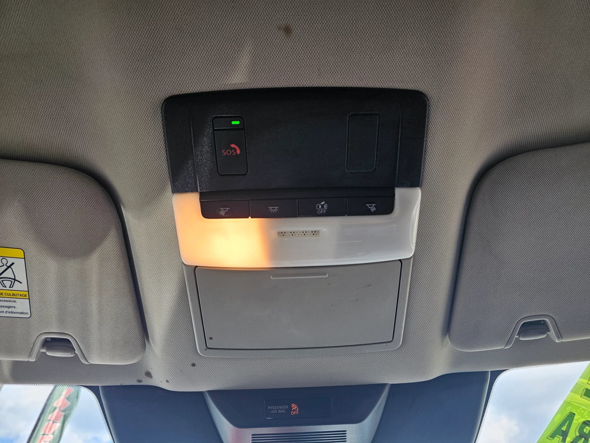 Used 2022 Nissan Pathfinder SV AWD/4WD image 34