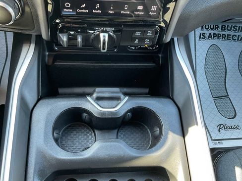 Used 2023 RAM 1500 Big Horn image 35