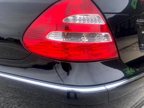 Used 2003 Mercedes-Benz E 320 Sedan image 8