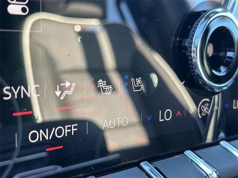 New 2026 GMC Yukon XL AT4 Ultimate image 18