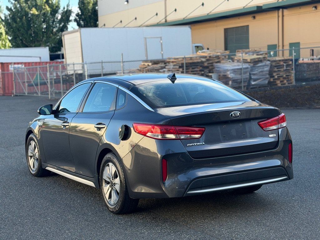 Used 2017 Kia Optima Premium w/ Hybrid Convenience Package FWD image 7
