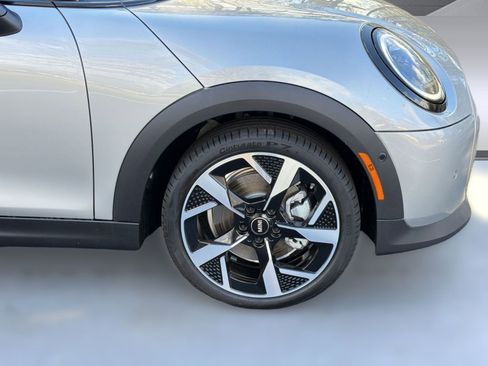 New 2026 MINI Cooper S image 12